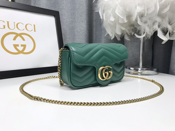 激安グッチバッグコピー背面デザイン